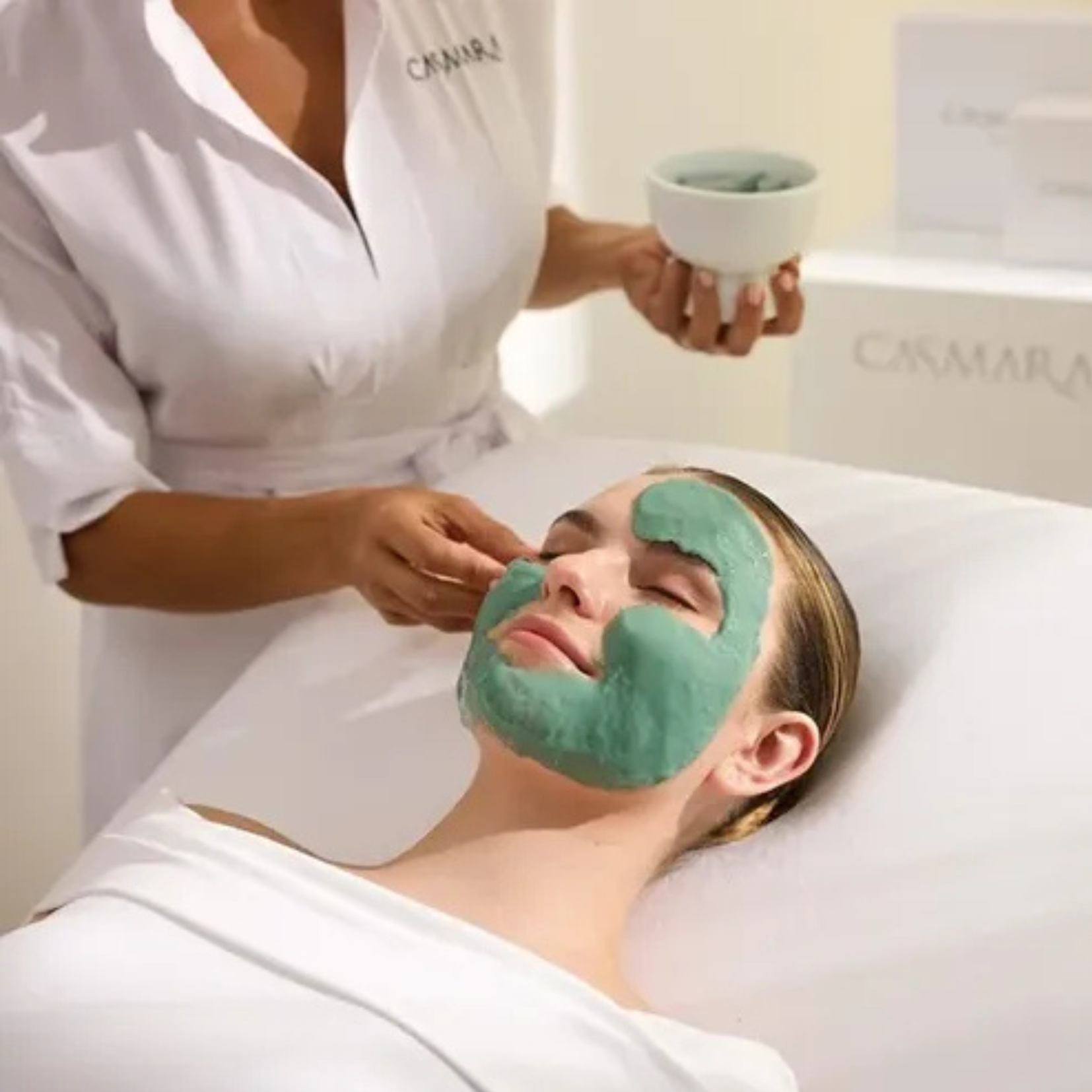 Tratamientos Faciales Nutrición e Hidratación Casmara® — Clínica NÜM